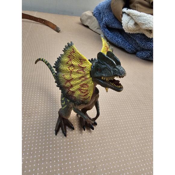 2020 Adventure Force Dilophosaurus Realistic Sturdy Plastic Dinosaur Figure - Picture 1 of 13